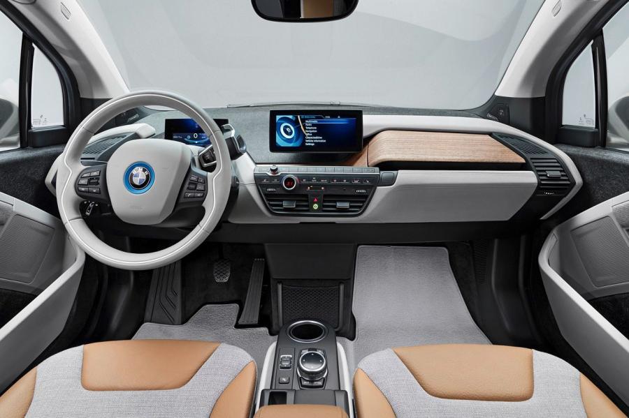  BMW i3 2014 года  (фото 144 из 240)